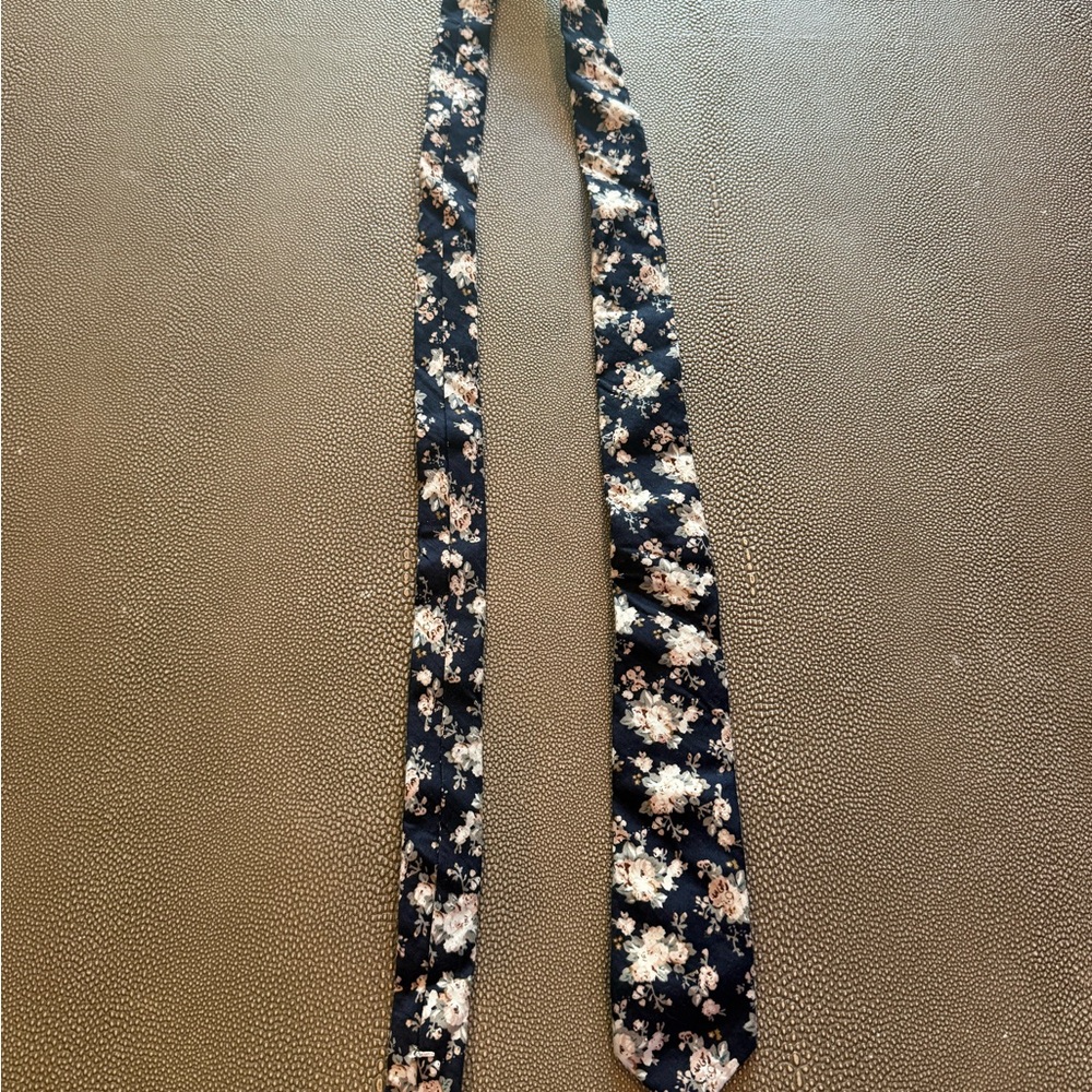Black Floral Necktie